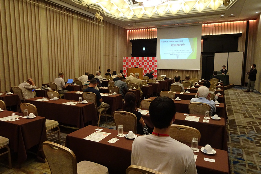 第1回かまんざ症例検討会風景